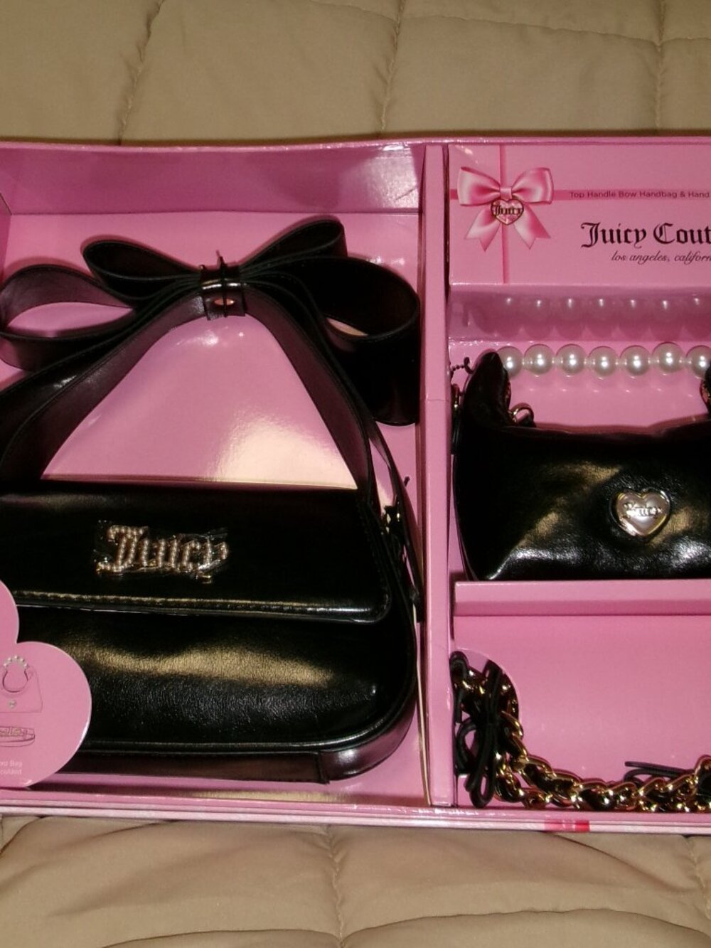 NWT 2 piece black Juicy Couture shoulder bag and clutch